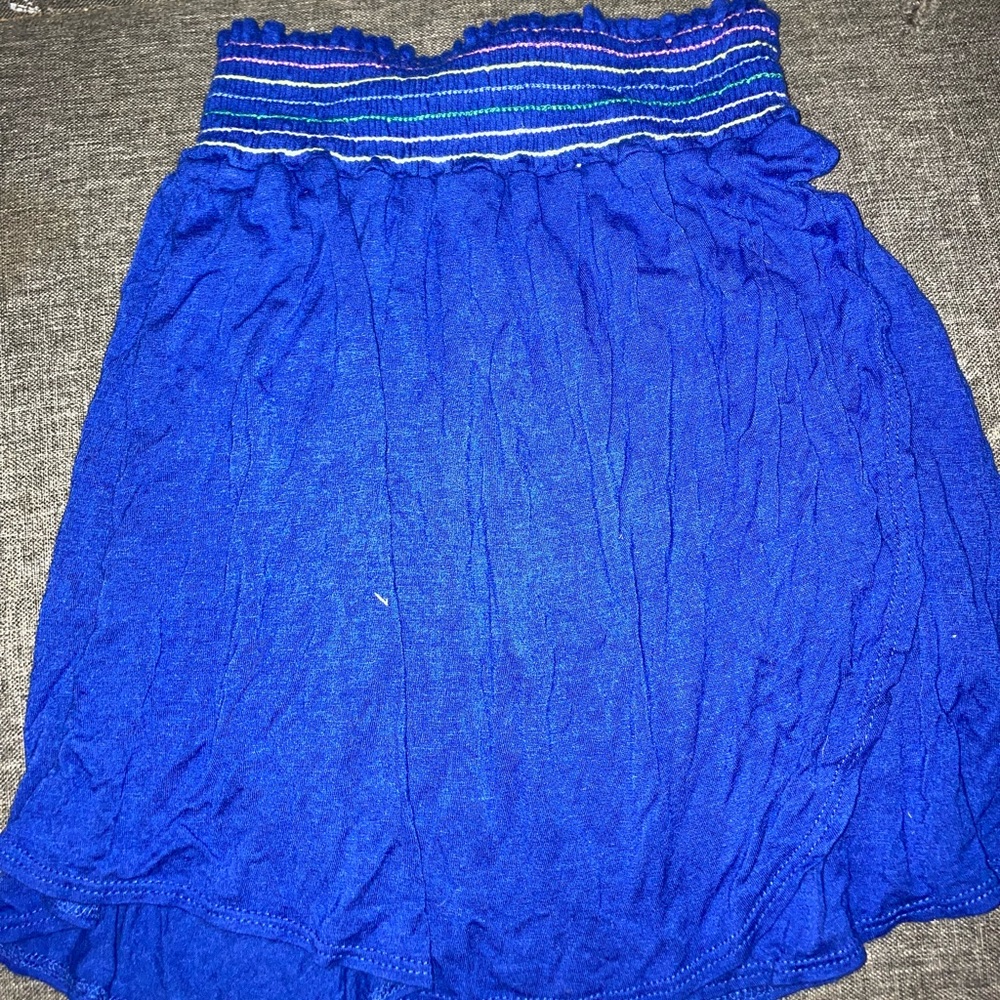 Crop top blue shirt